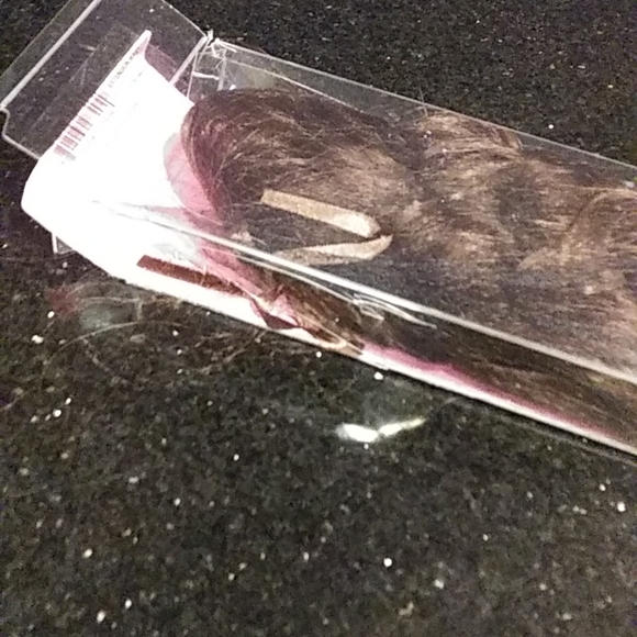 NWT HairDo Jessica Simpson 23" Wavy Extensions - Picture 3 of 7